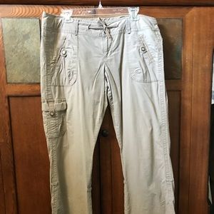 Lucy Pants Convertible to Capris